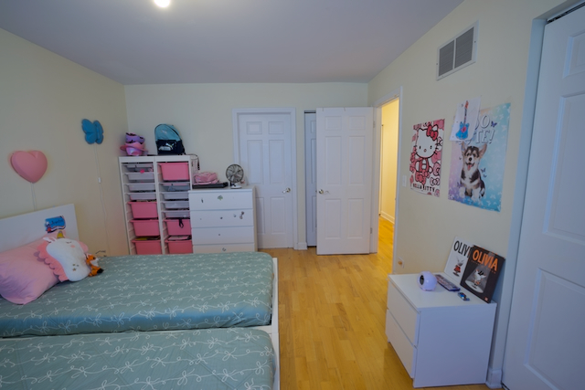 5 Castlegate Court, Vernon Hills, IL 60061