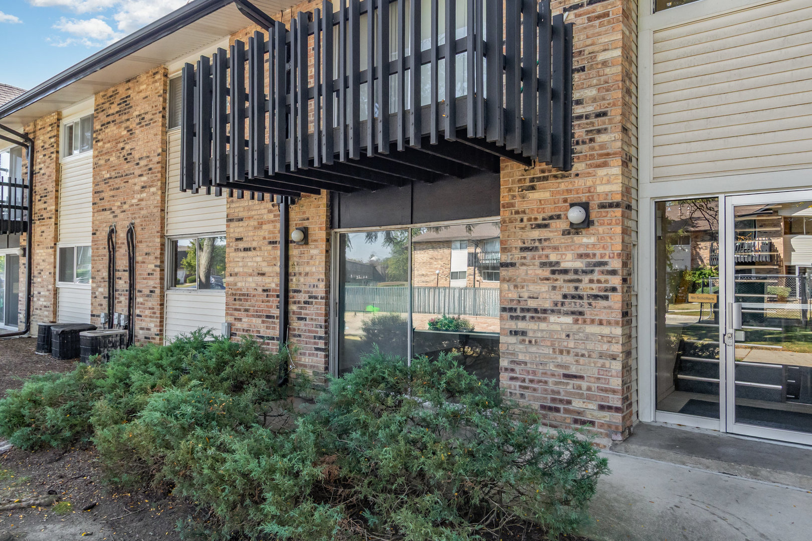 4A Kingery Quarter #104, Willowbrook, IL 60527