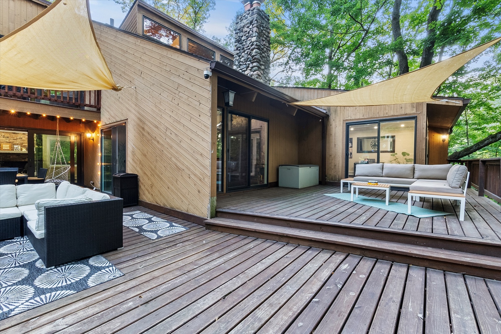 11905 S Lakewood Avenue, Palos Park, IL 60464