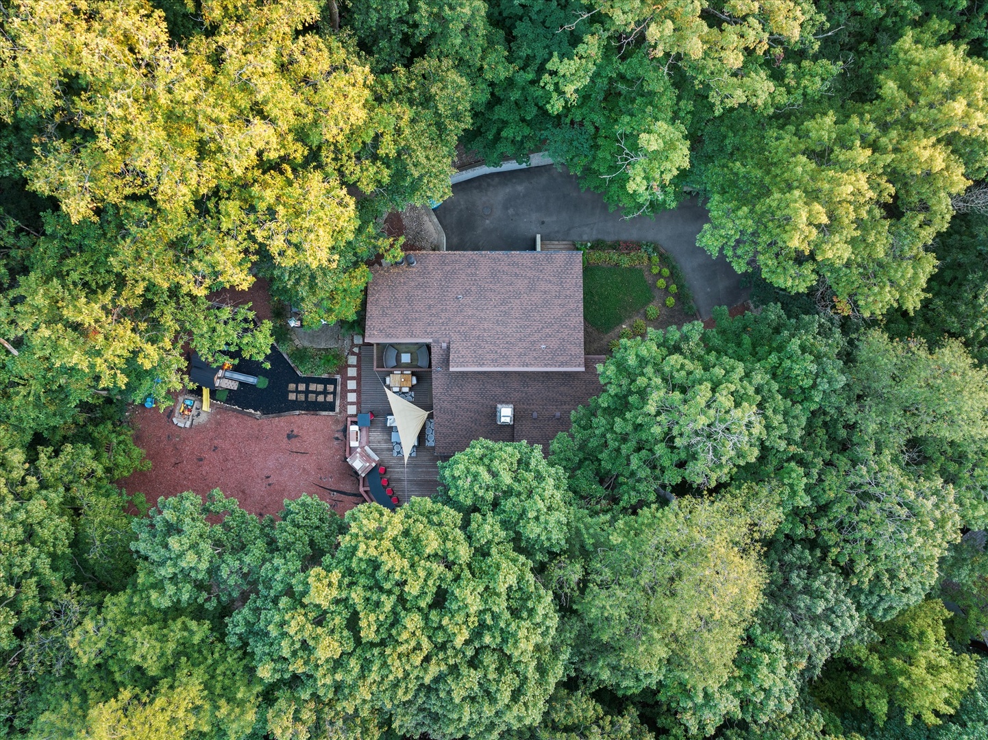 11905 S Lakewood Avenue, Palos Park, IL 60464