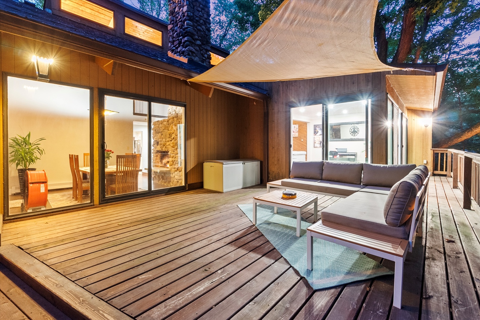 11905 S Lakewood Avenue, Palos Park, IL 60464