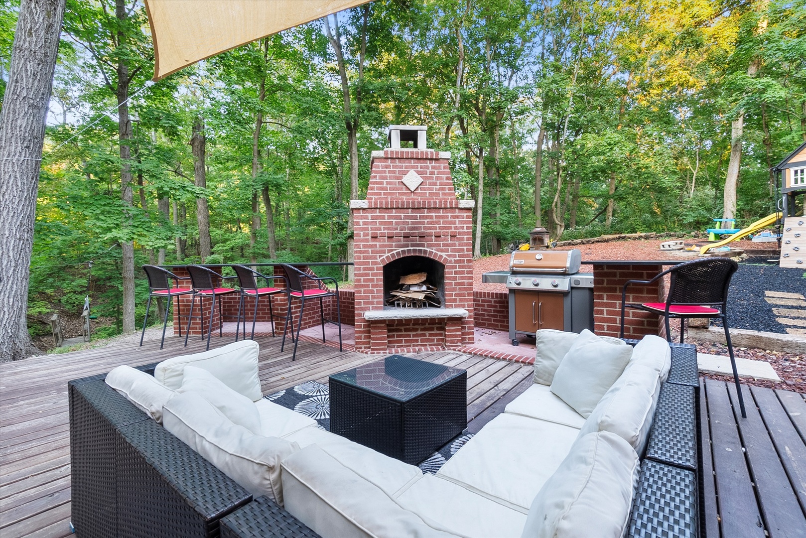 11905 S Lakewood Avenue, Palos Park, IL 60464