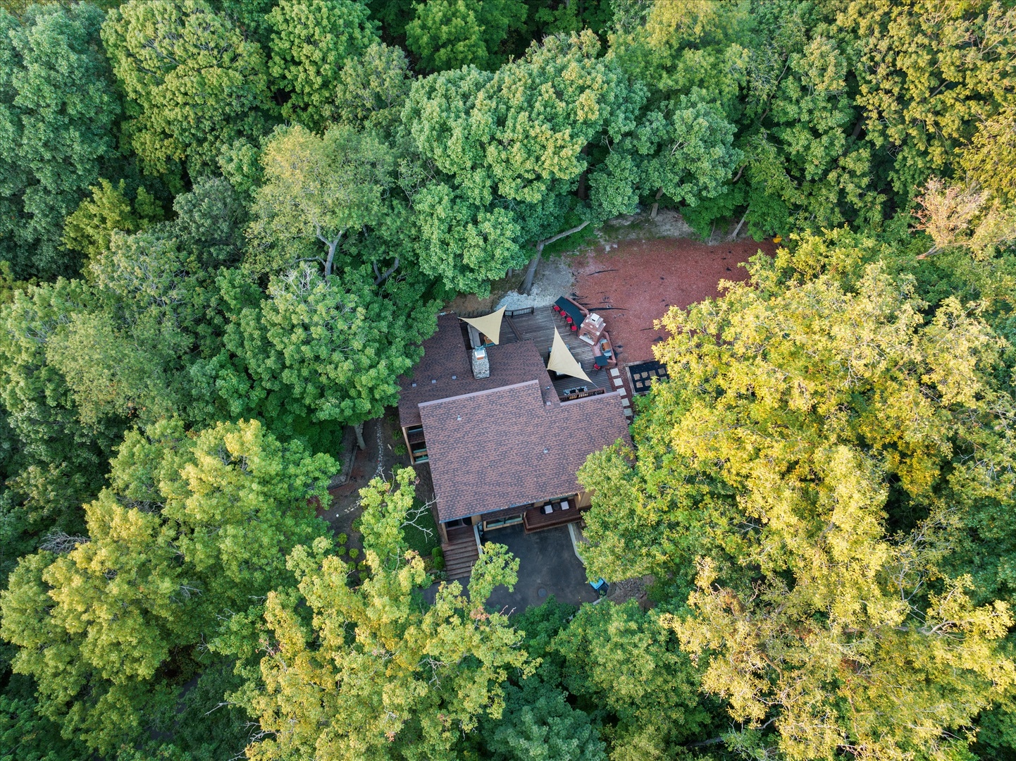 11905 S Lakewood Avenue, Palos Park, IL 60464