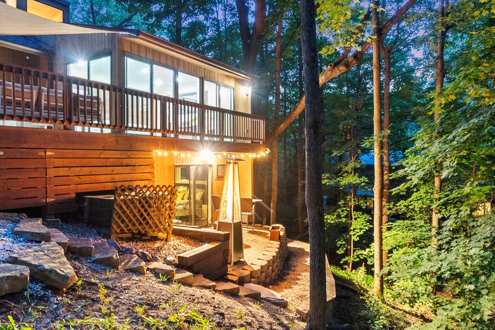 11905 S Lakewood Avenue, Palos Park, IL 60464