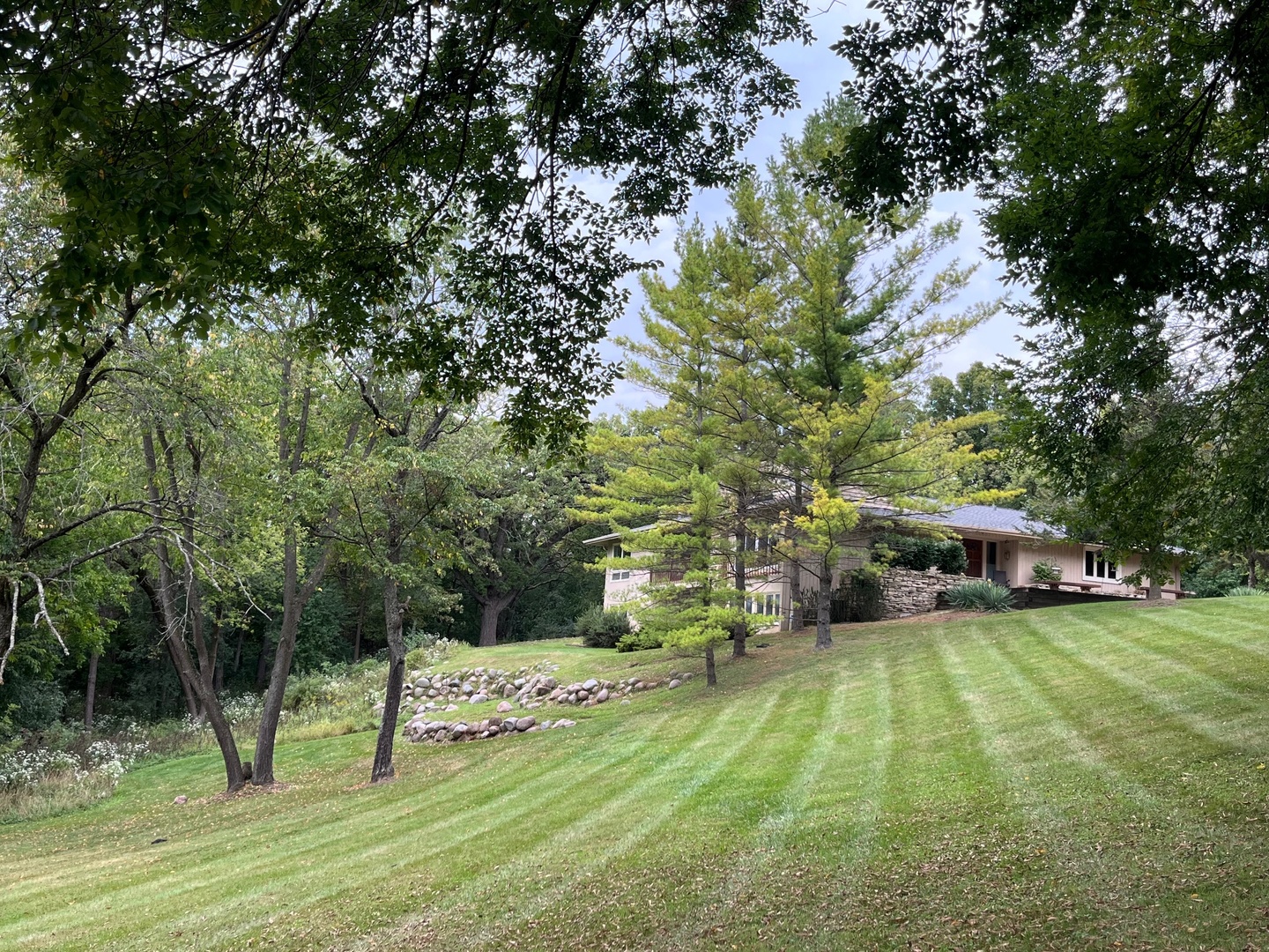 25146 N West Tower Drive, Tower Lakes, IL 60010