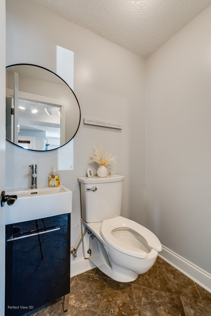 513/517 Michael Drive #513, Morris, IL 60450