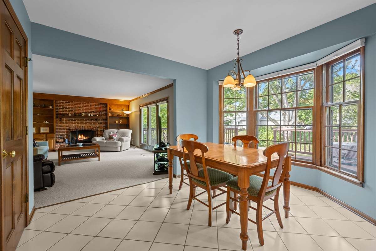 743 Arlington Avenue, Naperville, IL 60565