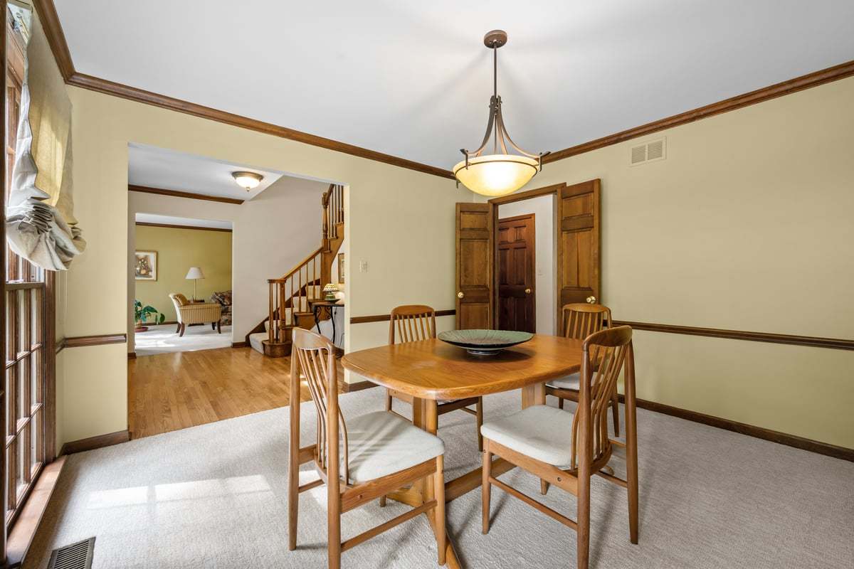 743 Arlington Avenue, Naperville, IL 60565