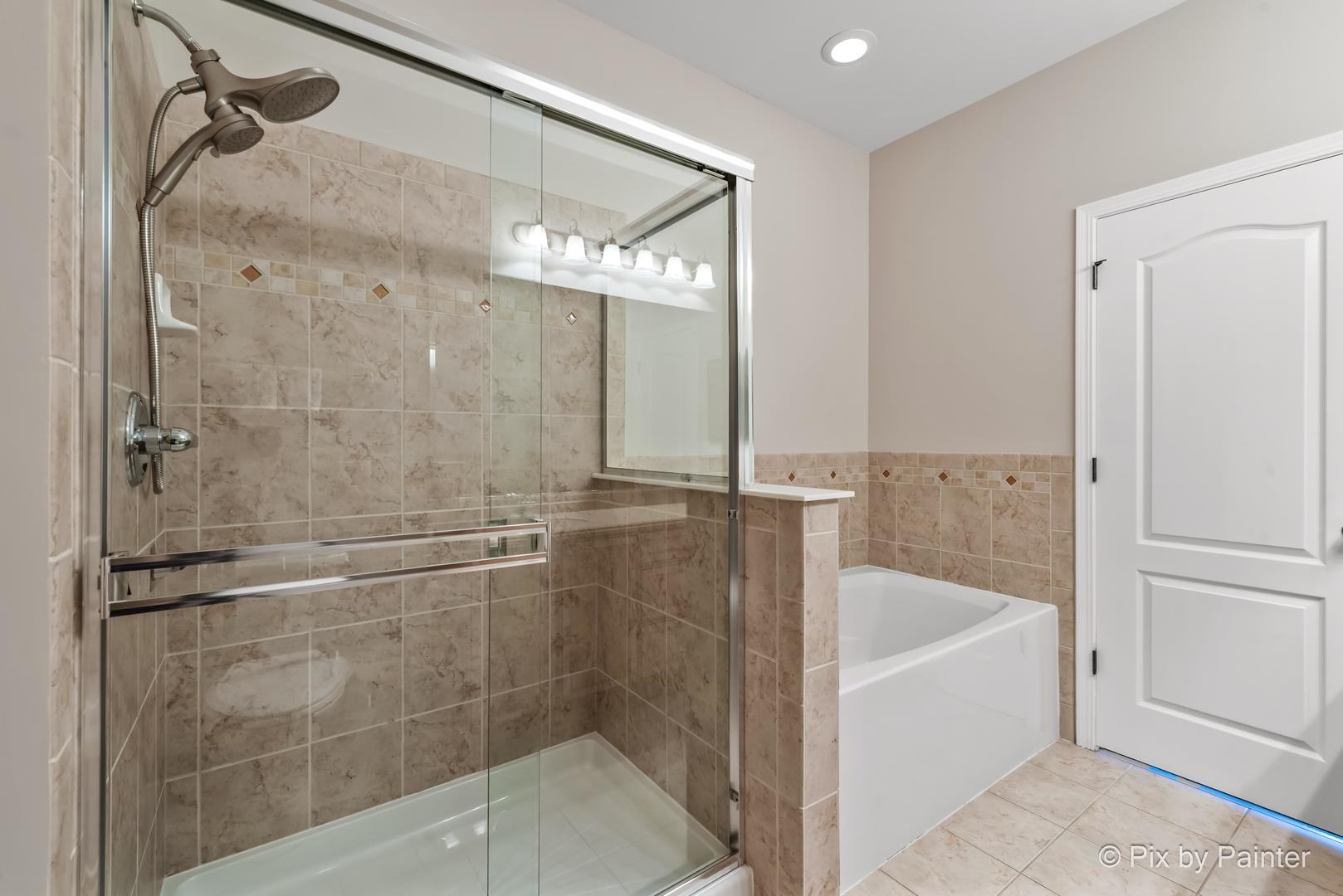 181 Sype Drive, Carol Stream, IL 60188