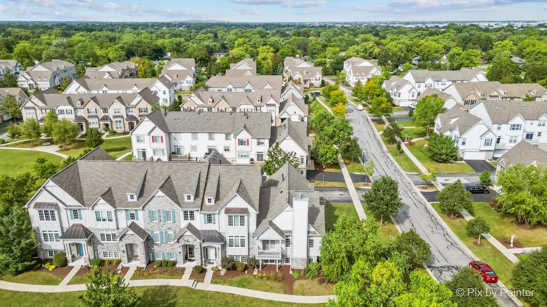 181 Sype Drive, Carol Stream, IL 60188