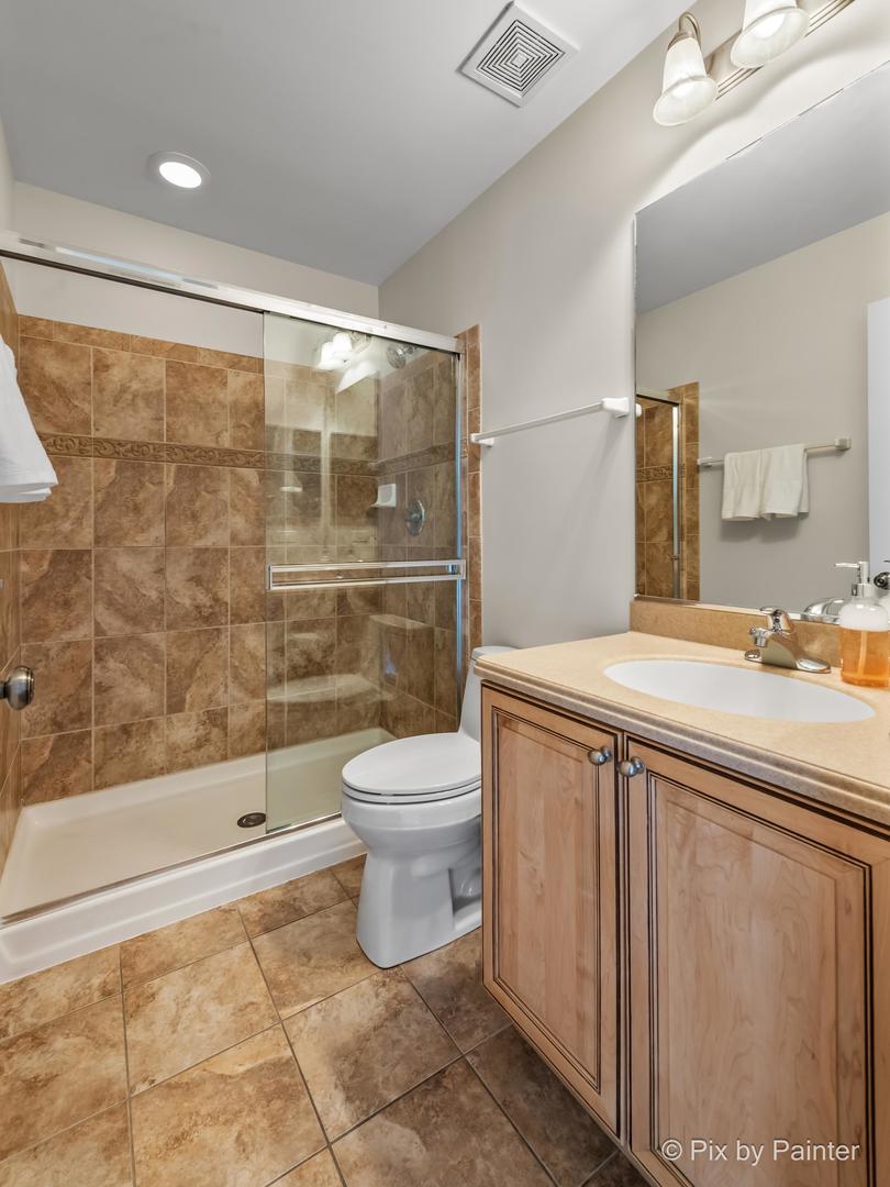 181 Sype Drive, Carol Stream, IL 60188