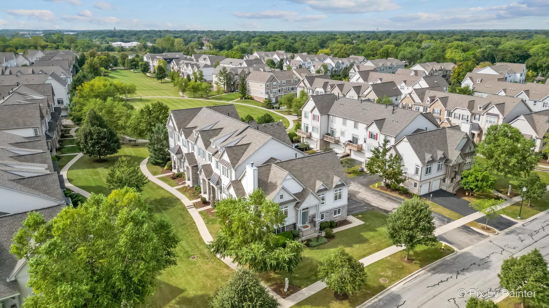 181 Sype Drive, Carol Stream, IL 60188