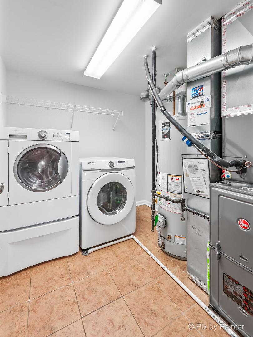 181 Sype Drive, Carol Stream, IL 60188