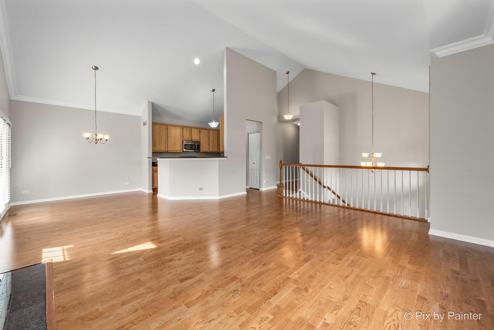 181 Sype Drive, Carol Stream, IL 60188