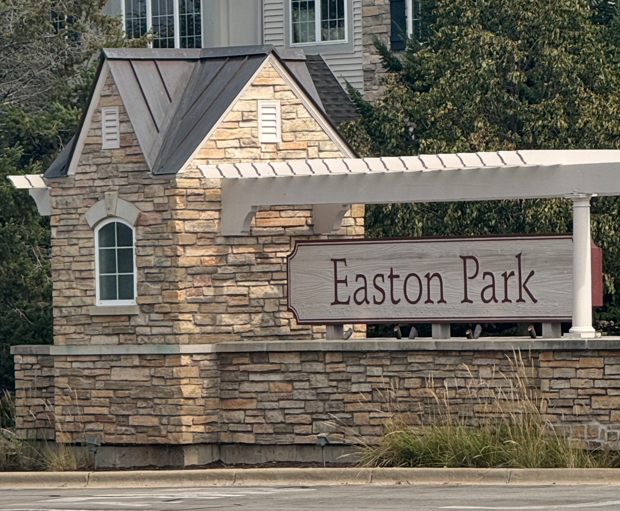 181 Sype Drive, Carol Stream, IL 60188