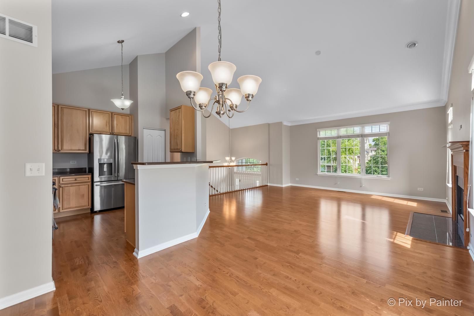 181 Sype Drive, Carol Stream, IL 60188