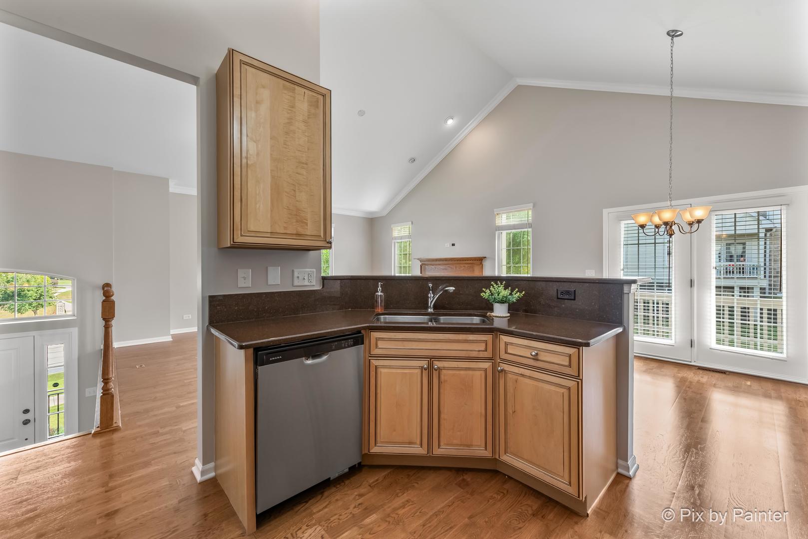 181 Sype Drive, Carol Stream, IL 60188