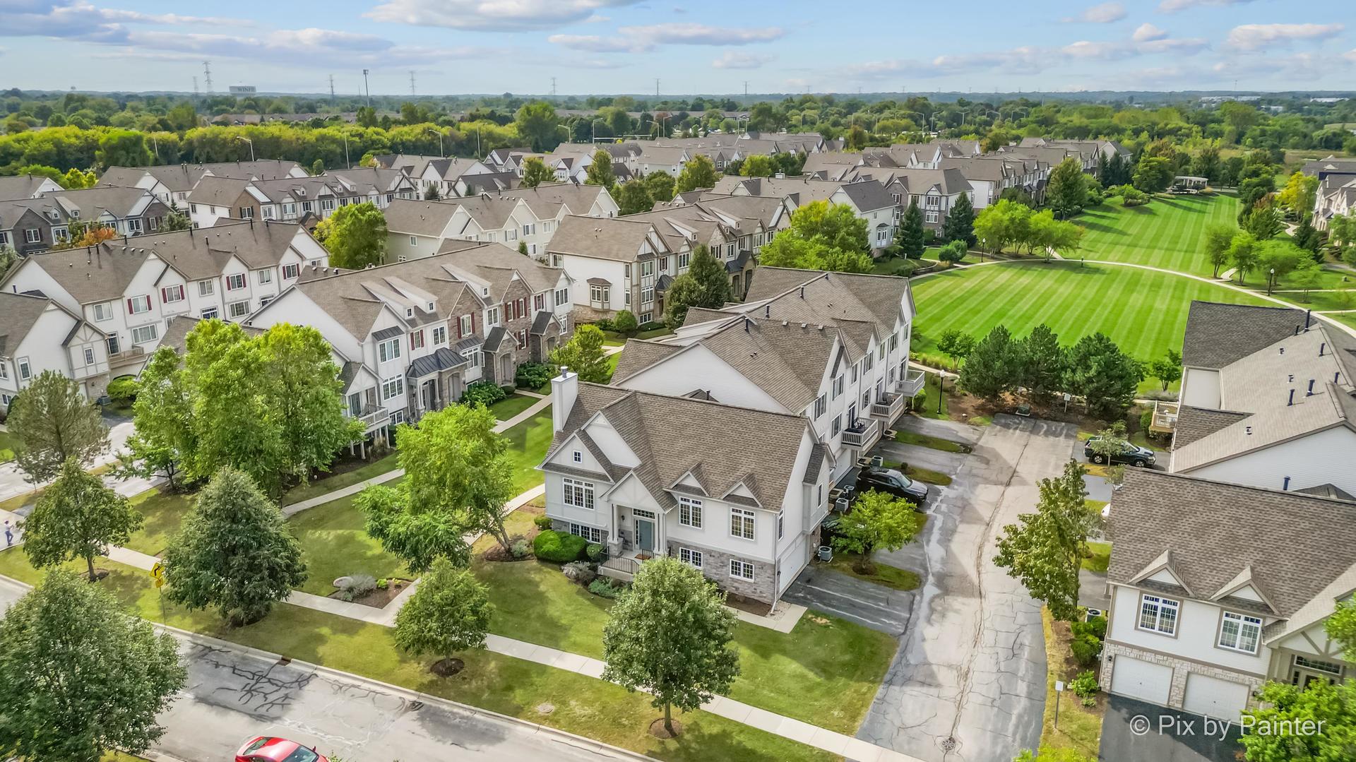 181 Sype Drive, Carol Stream, IL 60188