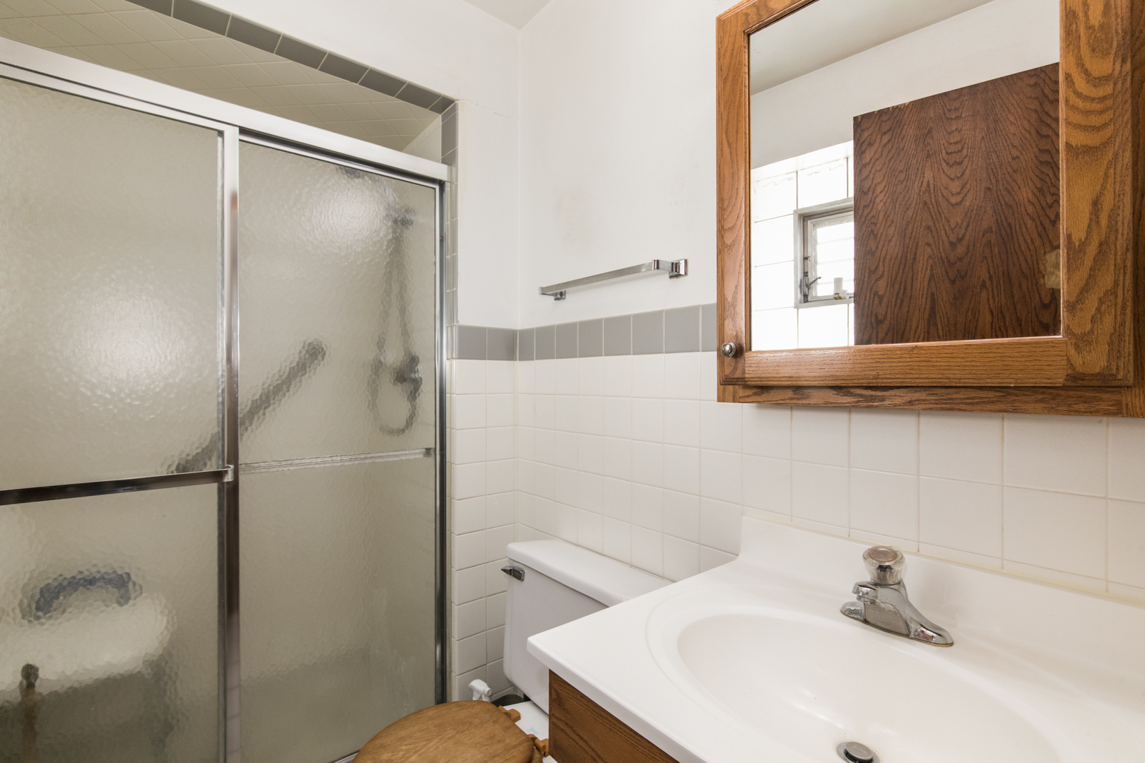 1316 N Northwest Highway, Park Ridge, IL 60068