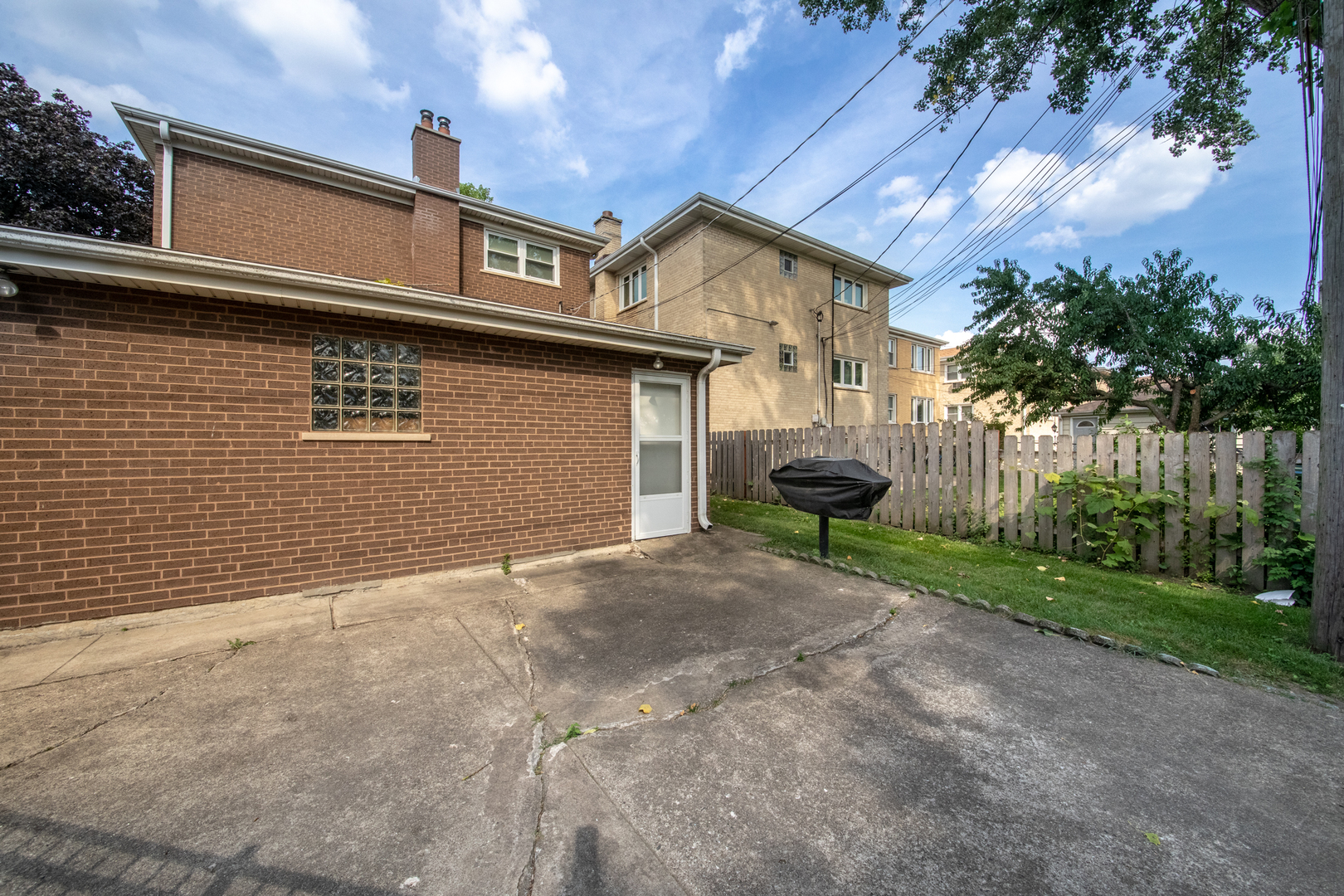 1316 N Northwest Highway, Park Ridge, IL 60068