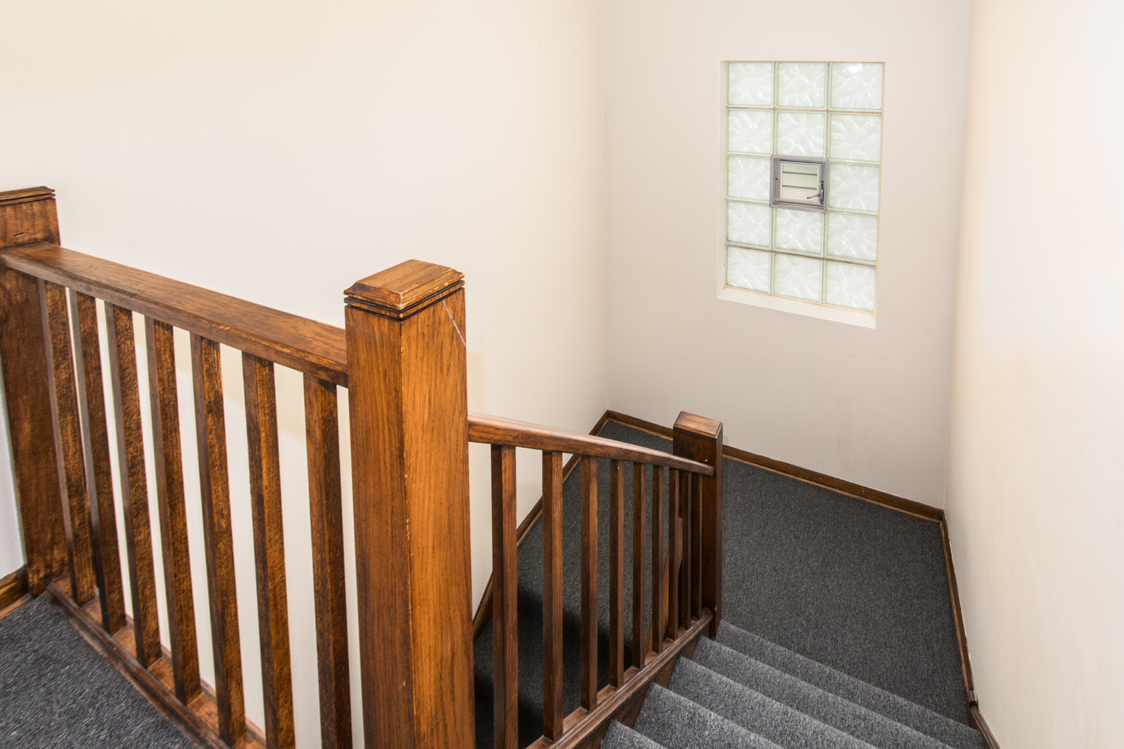 1316 N Northwest Highway, Park Ridge, IL 60068