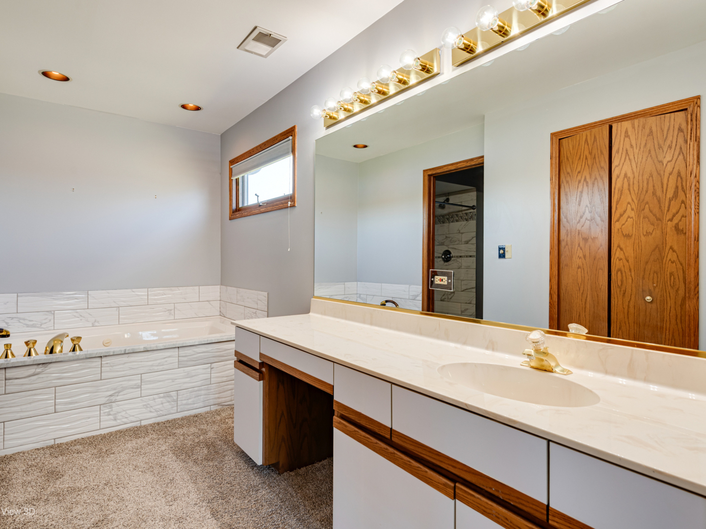 2705 Harbor Drive #2705, Joliet, IL 60431