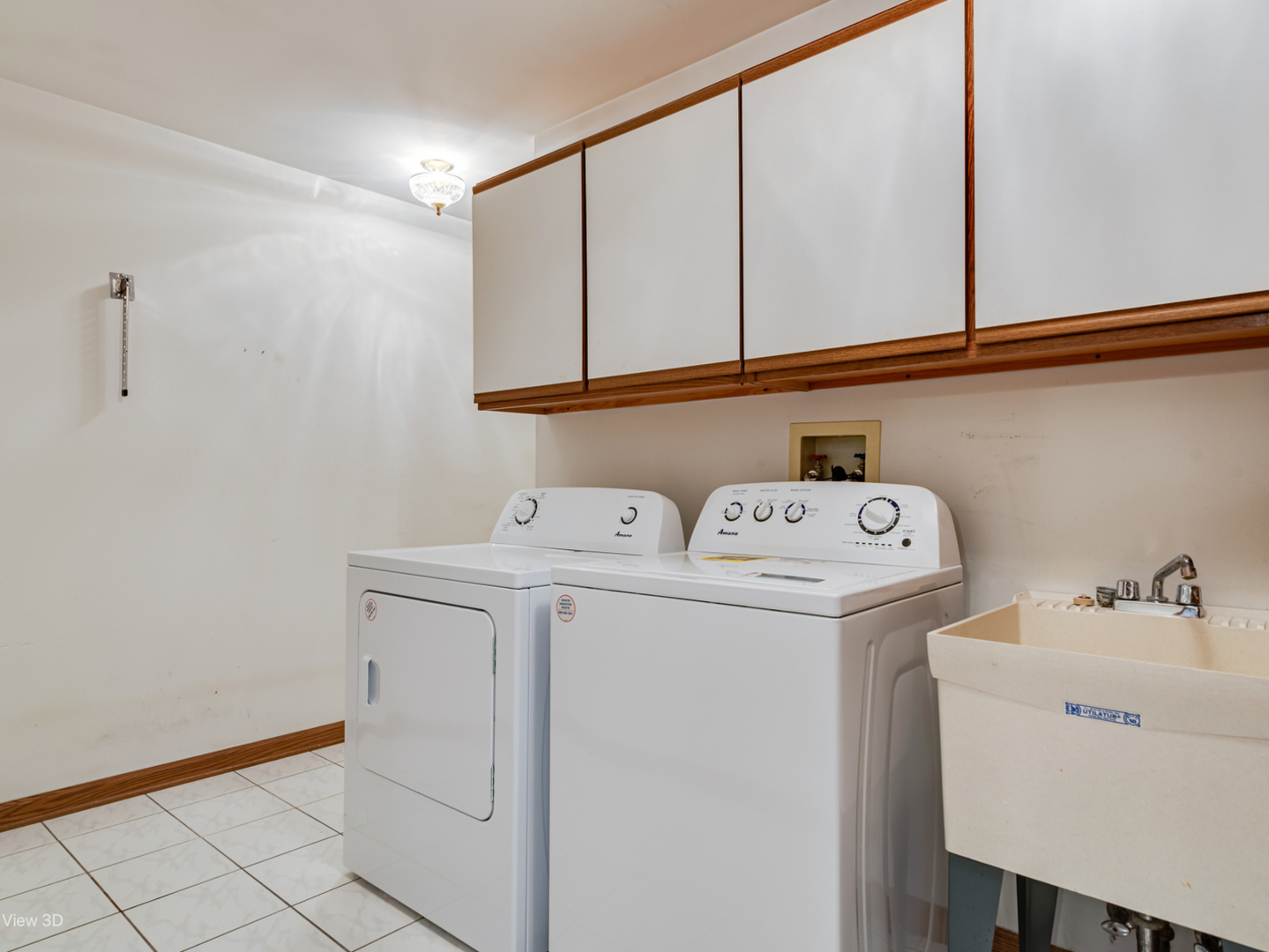 2705 Harbor Drive #2705, Joliet, IL 60431