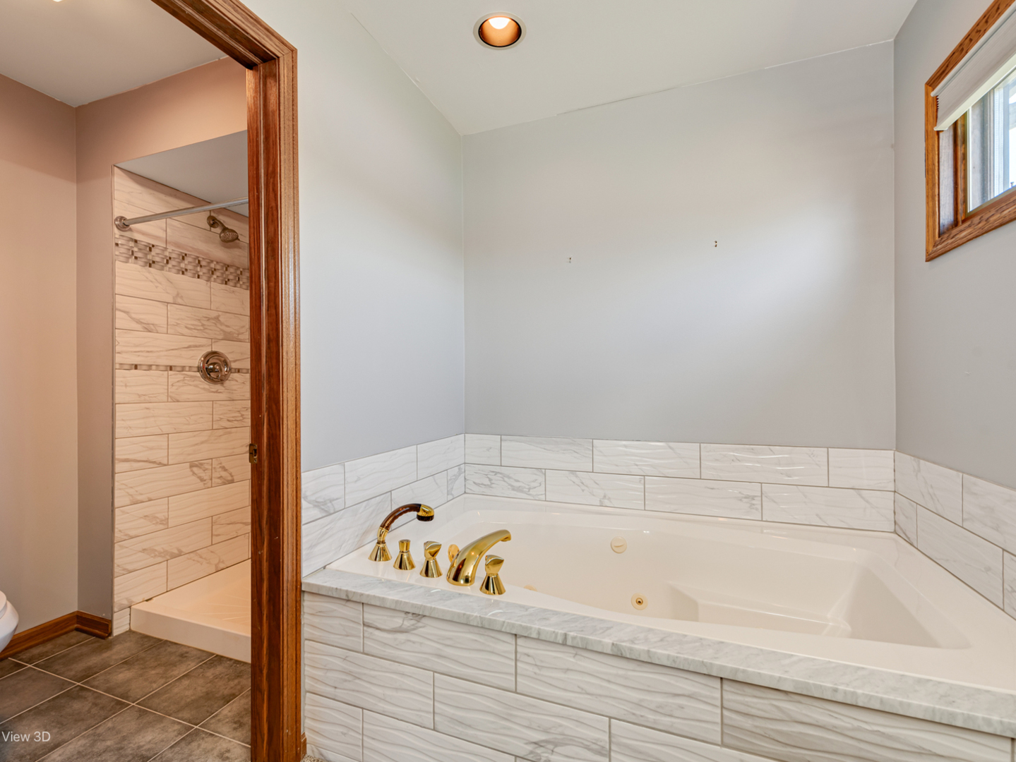 2705 Harbor Drive #2705, Joliet, IL 60431