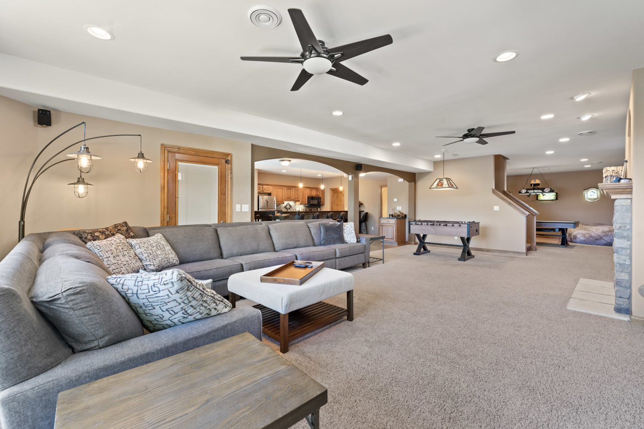 6507 Willow Court, Waterford, WI 53185