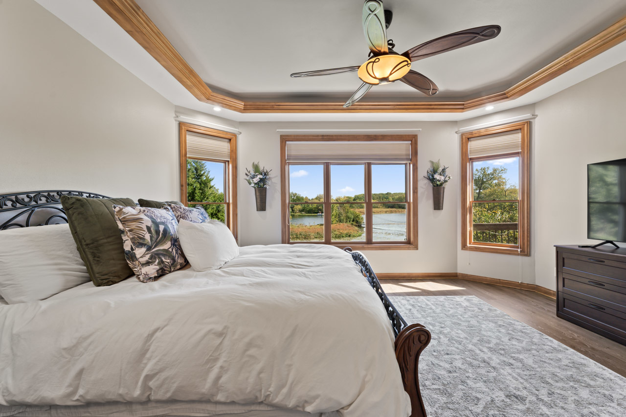 6507 Willow Court, Waterford, WI 53185