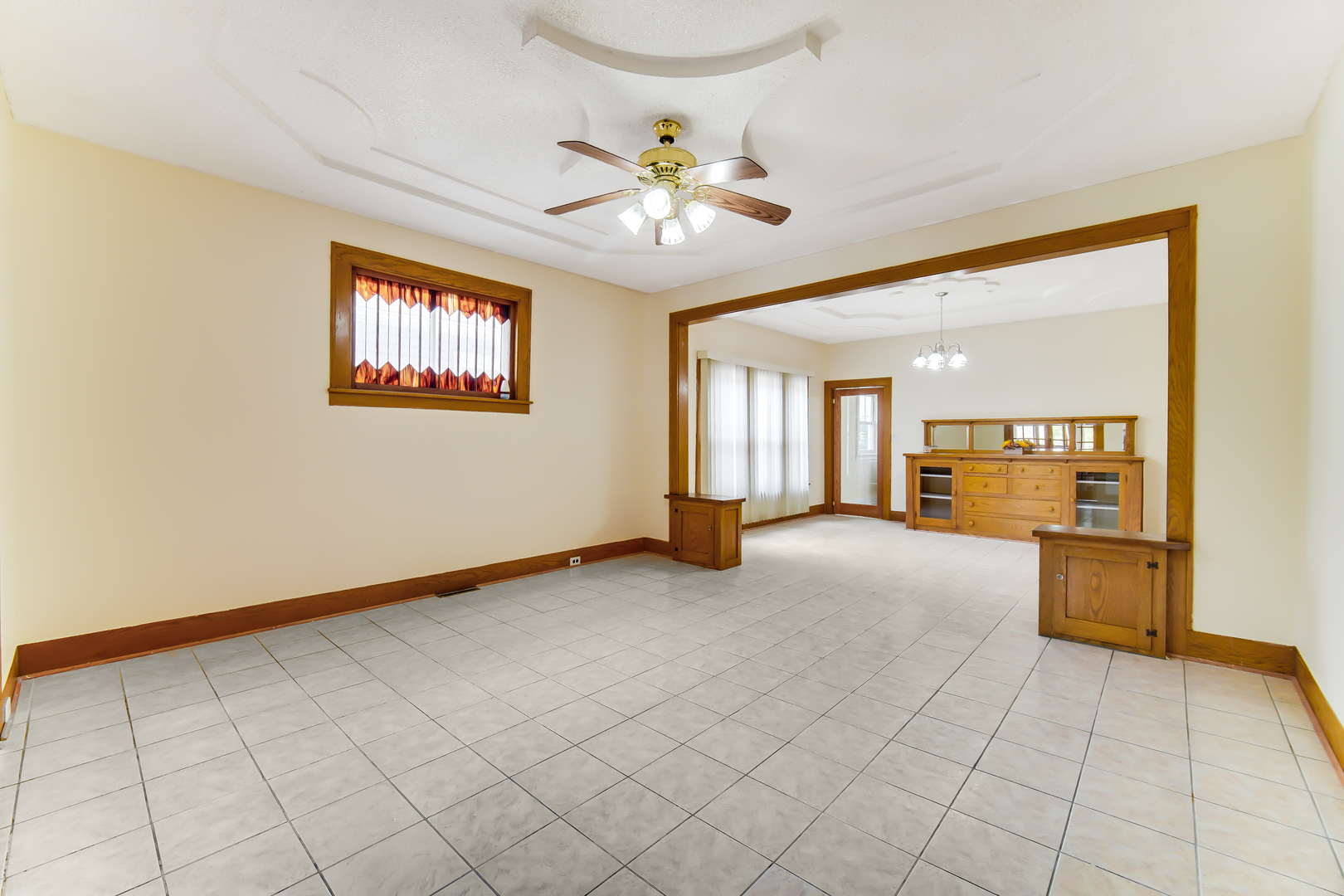 50 W 14th Place, Chicago Heights, IL 60411