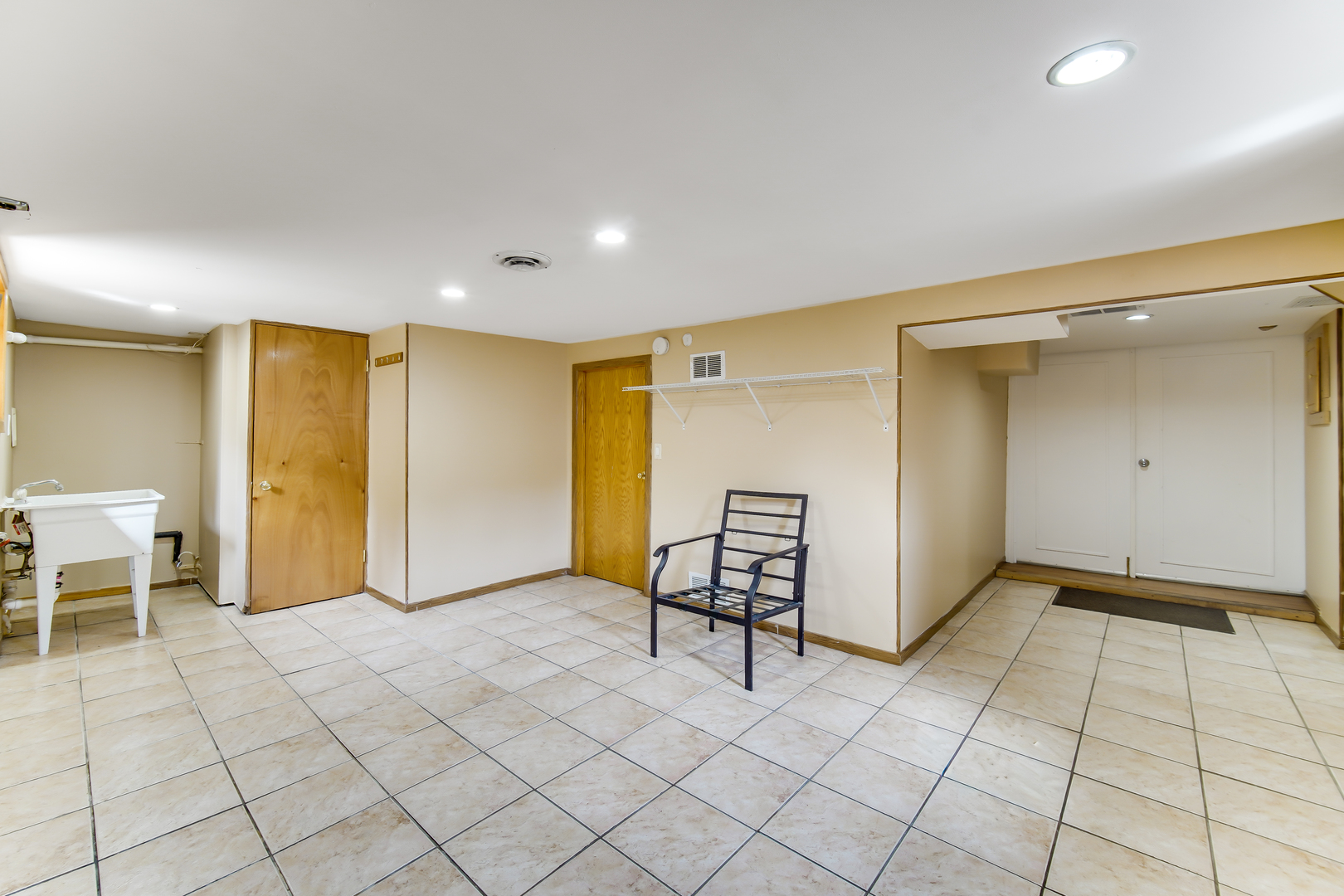 50 W 14th Place, Chicago Heights, IL 60411