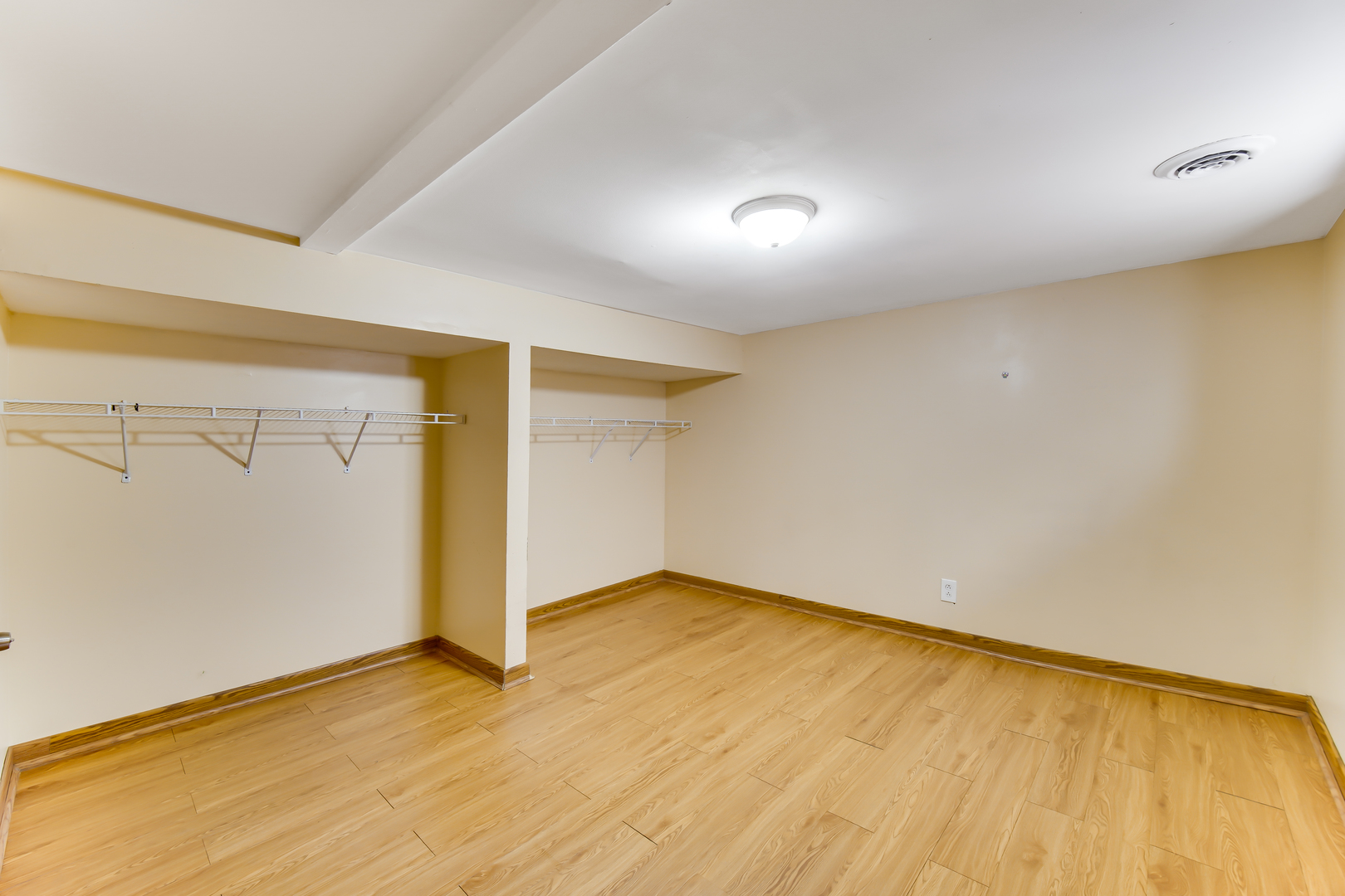 50 W 14th Place, Chicago Heights, IL 60411