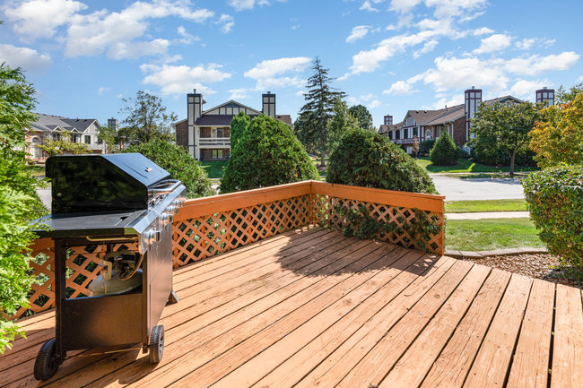 9280 Windsor Parkway, Tinley Park, IL 60487