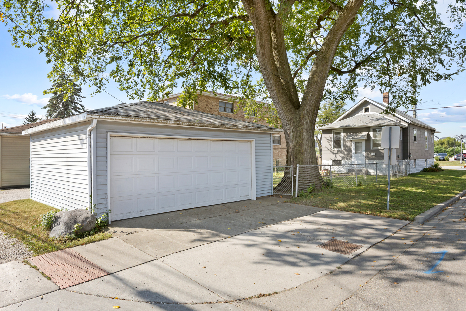 4601 Eberly Avenue, Brookfield, IL 60513