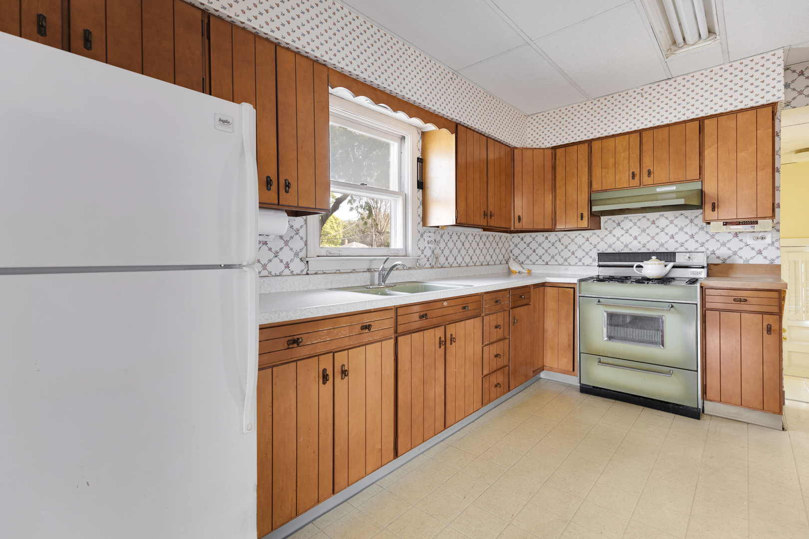 4601 Eberly Avenue, Brookfield, IL 60513