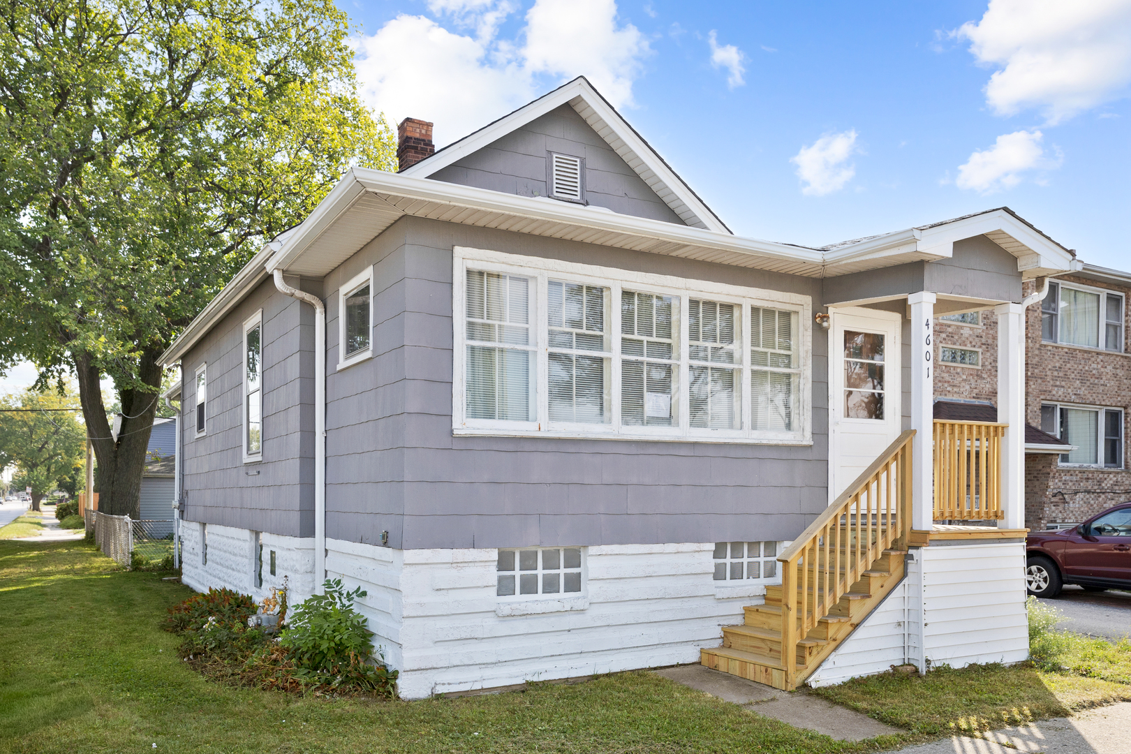 4601 Eberly Avenue, Brookfield, IL 60513