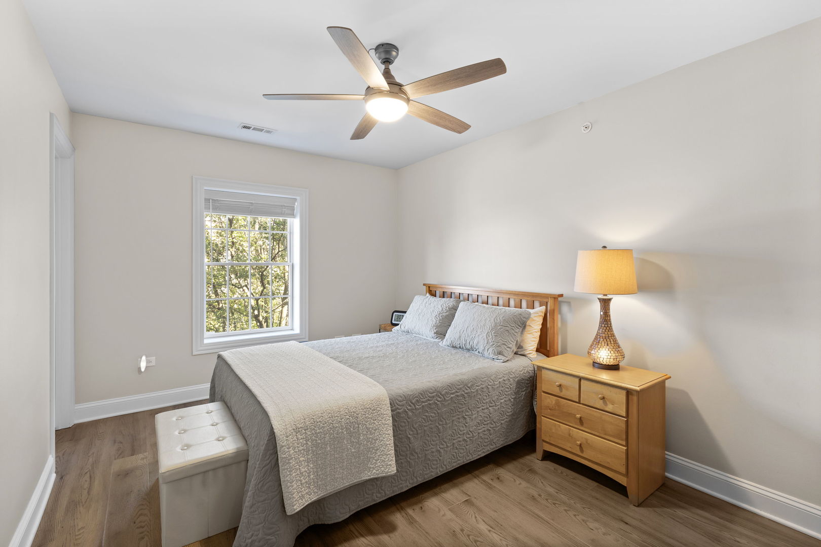 1205 CHARLESTON Court #1205, Westmont, IL 60559