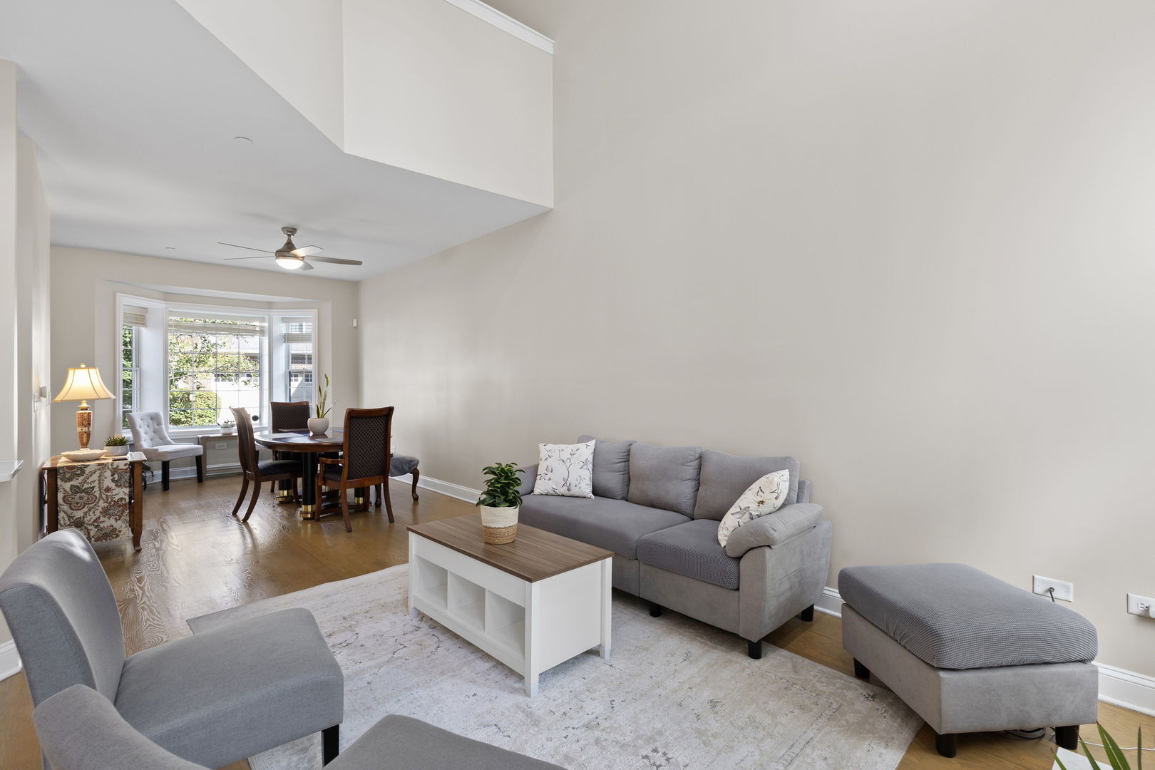 1205 CHARLESTON Court #1205, Westmont, IL 60559