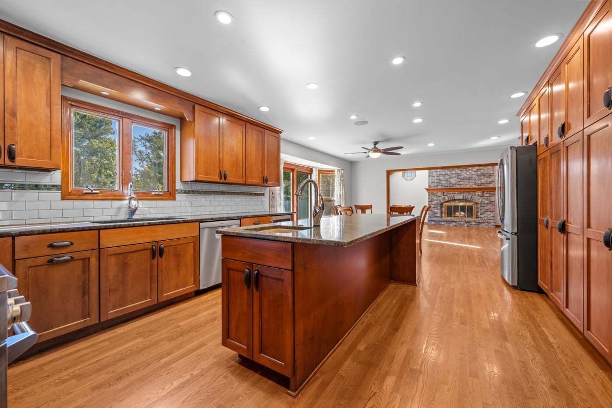 2248 Aster Court, Naperville, IL 60565