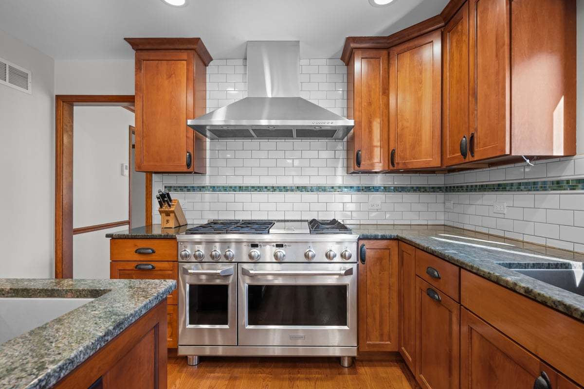 2248 Aster Court, Naperville, IL 60565