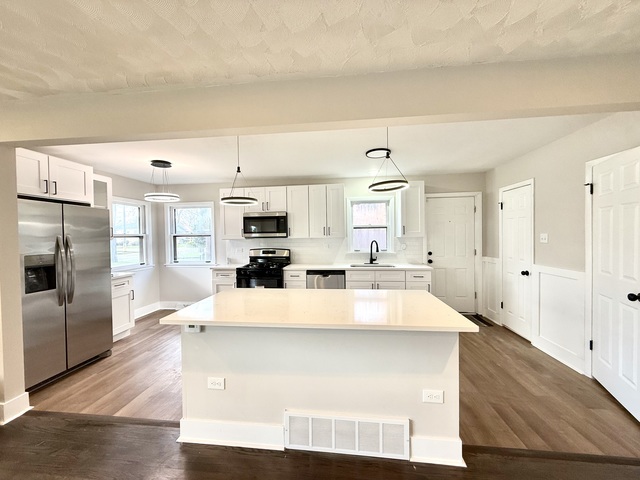 14409 Kimbark Avenue, Dolton, IL 60419