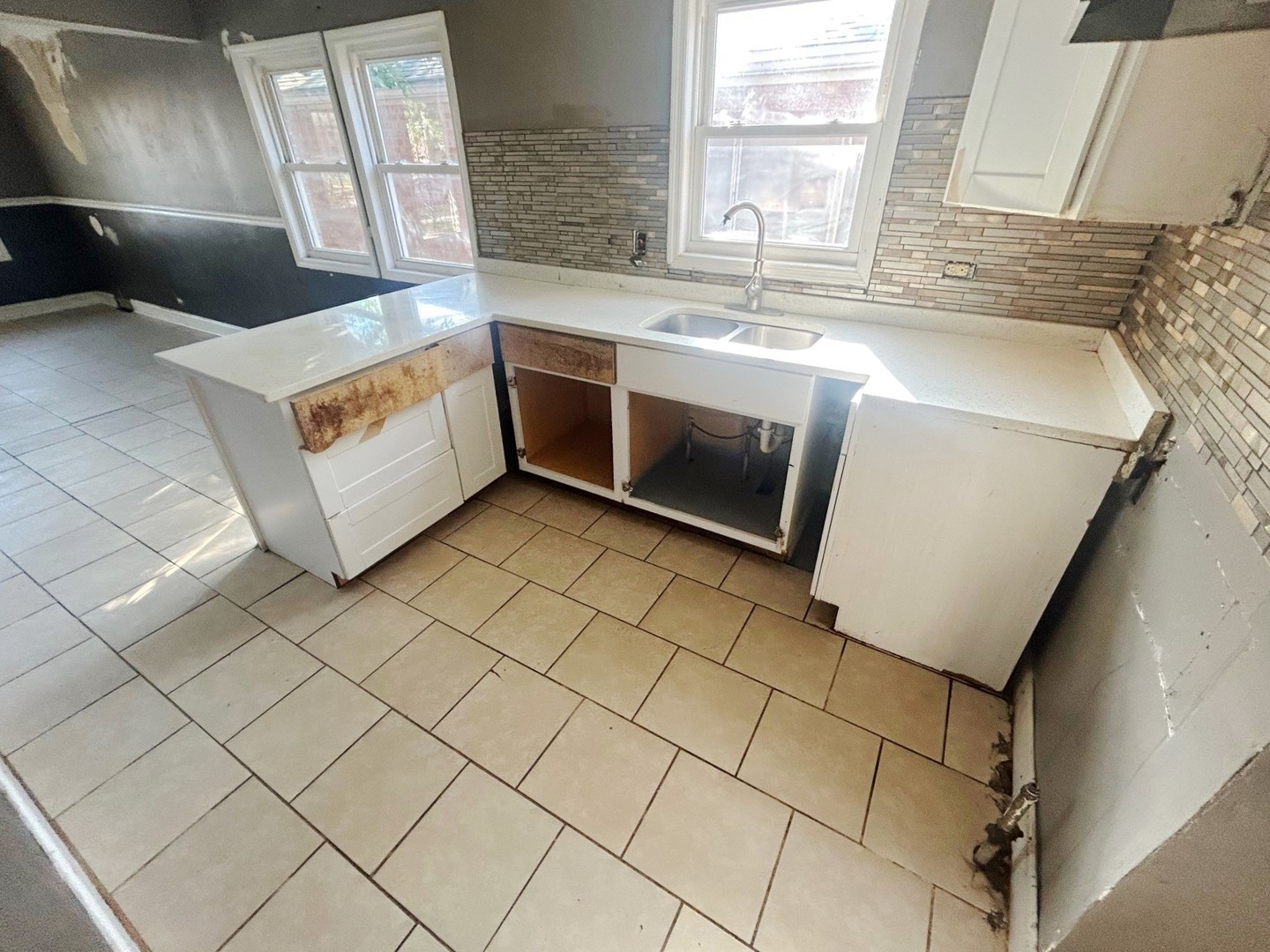 520 W 97th Street, Chicago, IL 60628