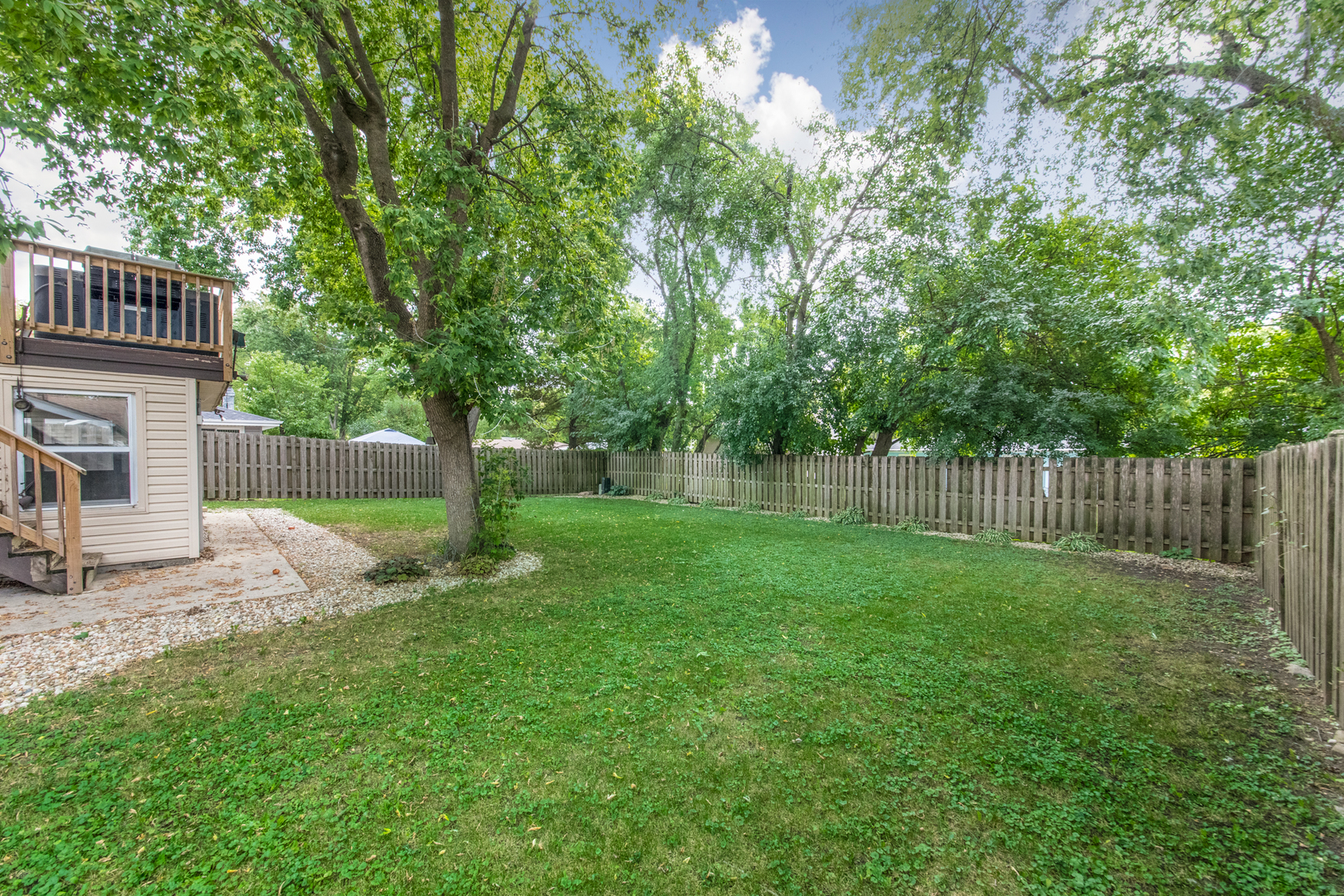 107 Janet Avenue, Streamwood, IL 60107