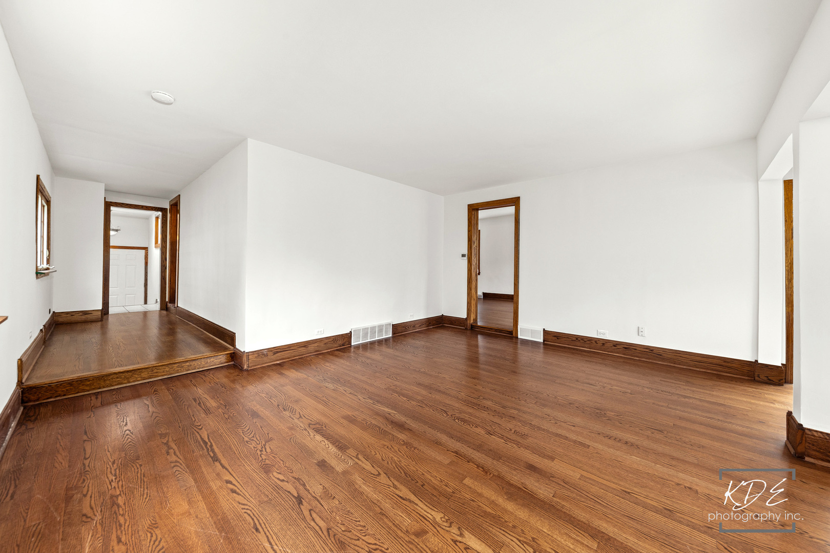 330 S Maple Street, Itasca, IL 60143