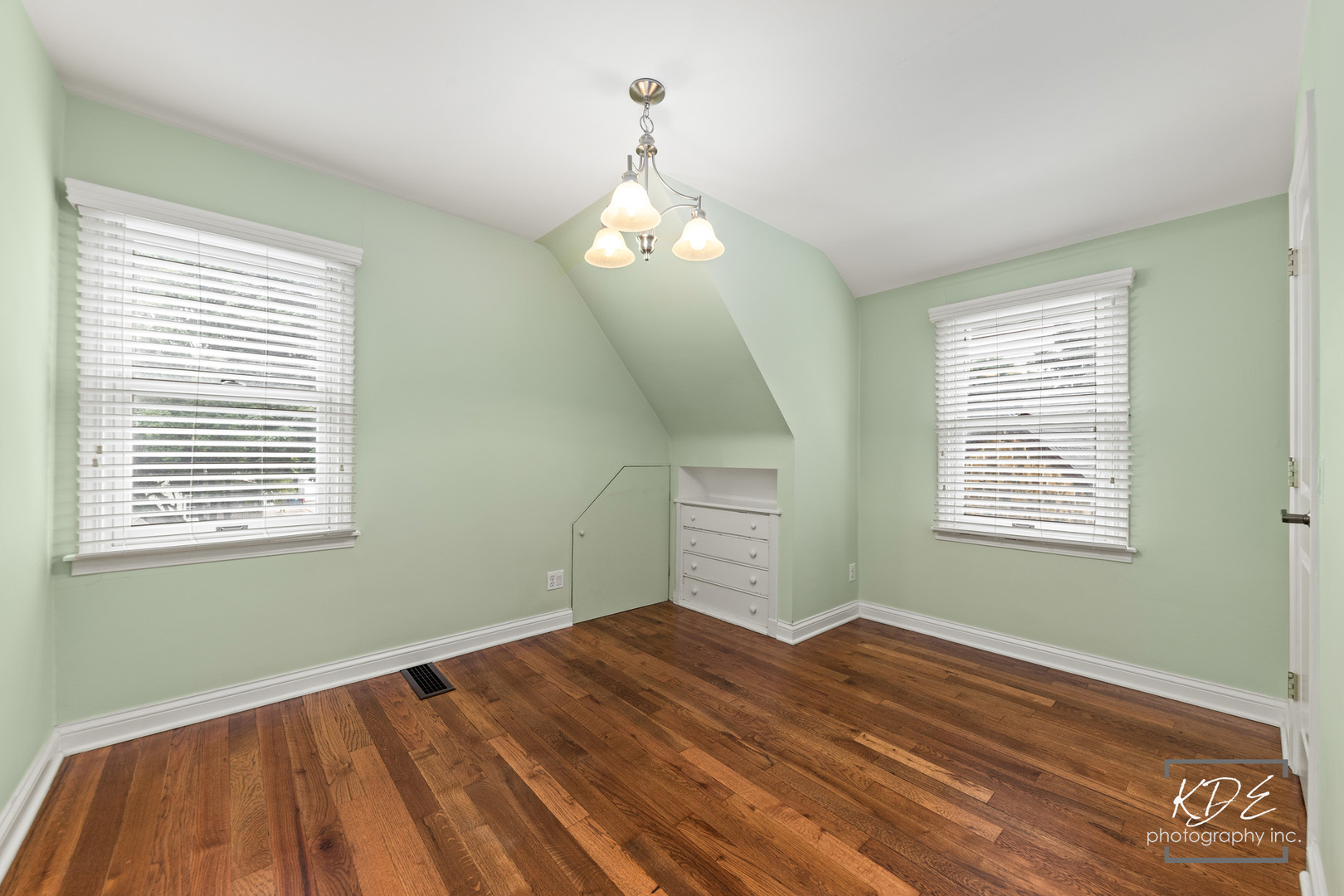 330 S Maple Street, Itasca, IL 60143