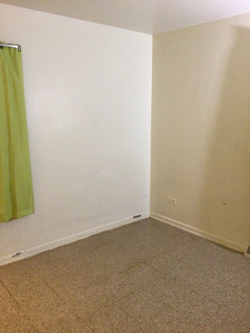 110 W 150th Street, Harvey, IL 60426