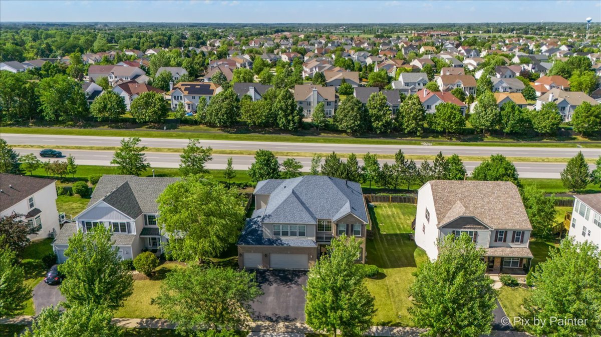 10880 Potomac Drive, Huntley, IL 60142