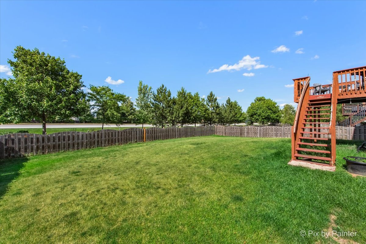 10880 Potomac Drive, Huntley, IL 60142