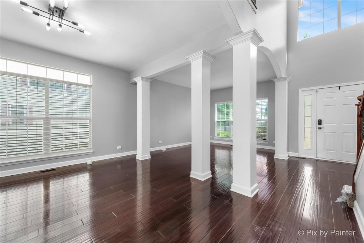 10880 Potomac Drive, Huntley, IL 60142